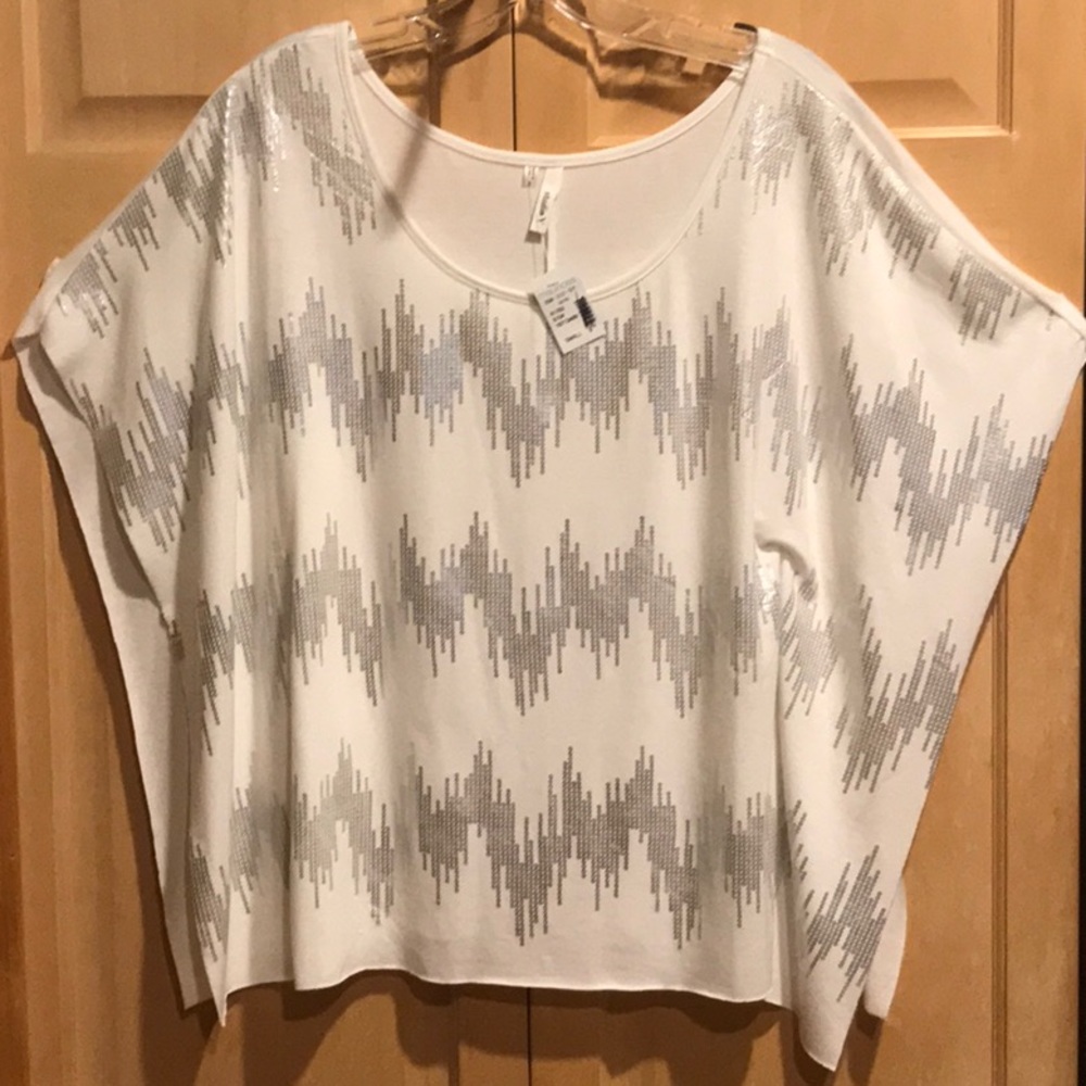 New Studio Y top
